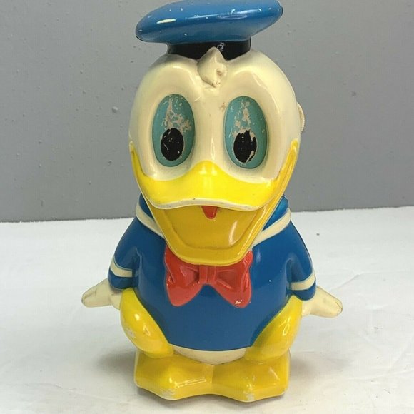 Illco Toys Vintage Illco Walt Disney Production Donald Duck Toy